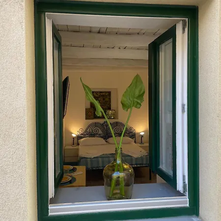 Le Dimore Di Piazza Torre * Torchiara