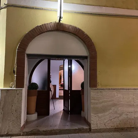 アパート Le Dimore Di Piazza Torre *